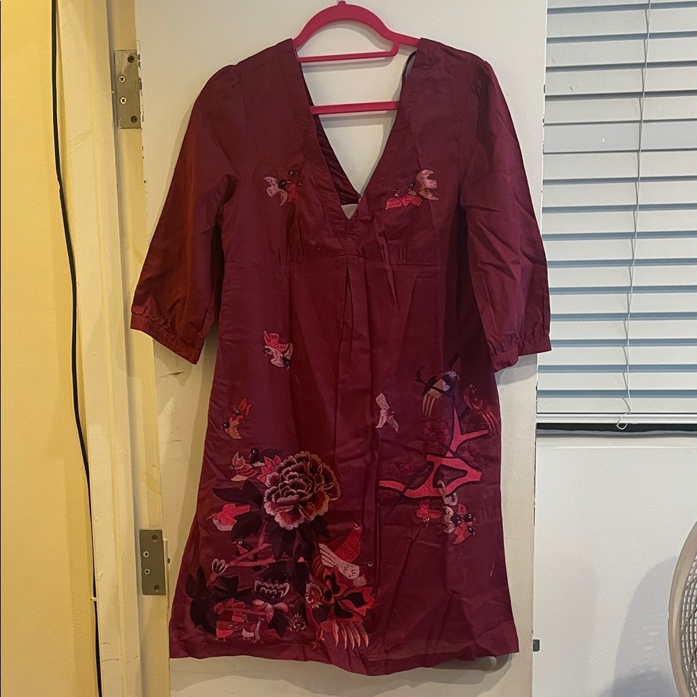Aoyama itchome “Bali” Burgundy Dress with Floral Embroidery